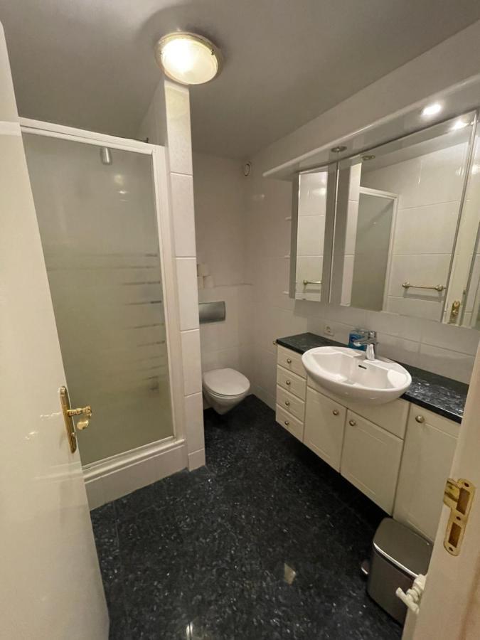 Big Villa Centrally Located In ريكيافيك المظهر الخارجي الصورة